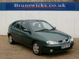 Click on this photo of the Renault Megane 1.6 Fidji 16v Hatchback 5-Speed to enlarge... for sale at Brunswicks Brighton - if this photo is missing try refreshing the page if the photo still doesn't appear this vehicle might be already sold - click the home button if you found this page via a search engine